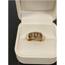 14K YELLOW AND WHITE GOLD DIAMOND RING