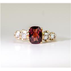 14K YELLOW AND WHITE GOLD GARNET AND FANCY CUT