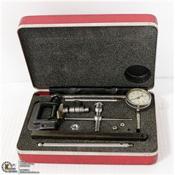 STARRETT DIAL GAUGE