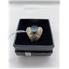 Image 2 : SILVER RING WITH BLUE CENTER STONE 8GRAMS SIZE 8