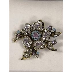 FLORAL RHINESTONE BROOCH