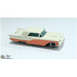 MATCHBOX 1960 # 75 FORD THUNDERBIRD