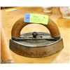 Image 1 : ANTIQUE TAYLOR-FORBES IRON /W ORIGINAL HANDLE