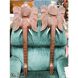LARGE WOOD PAIR OF ELEPHANTS APPROX 3FT TALL