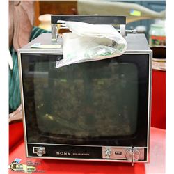 1970'S SONY SOLID STATE VINTAGE TV- MODEL 110-UWE