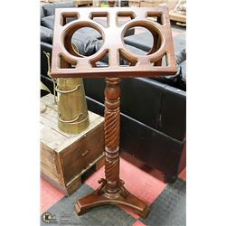 VINTAGE SOLID OAK REVOLVING PEDESTAL/PODIUM