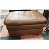 Image 1 : BROWN LEATHER NAILHEAD OTTOMAN, 29 X 23 X 18