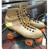 Image 1 : VINTAGE ROLLER SKATES SIZE 8.5 MENS