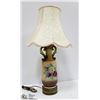 Image 1 : SIGNED HAND PAINTED FLORAL TABLE LAMP W/BRASS BASE