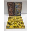 Image 1 : BOX WITH 4 VINTAGE ALBERTA LICENSE PLATES