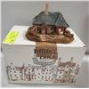 Image 1 : LILLIPUT LANE "KENMORE COTTAGE"