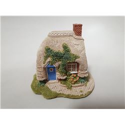 LILLIPUT LANE "PETTICOAT COTTAGE"