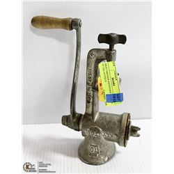 MEAT GRINDER KEYSTONE 10 MADE IN USA ANTIQUE