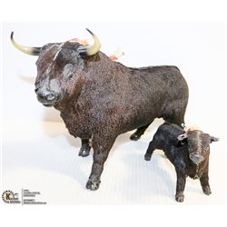 LOT OF 2 VINTAGE ORIGINAL MEXICAN FIGHTING BULLS