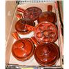 Image 1 : ESCARGOT POTS- SET OF 10 POTTERY DISHES