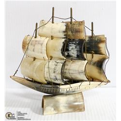 VINTAGE HORN SHIP 8"