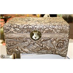 VINTAGE ASIAN LARGE WOOD BIRD & FLOWER HAND