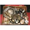 Image 1 : BOX OF SILVER PLATE