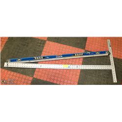 4' LEVEL + DRYWALL SQUARE + 2 ROLLS DUCT INSUL