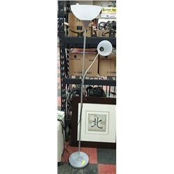 STAND UP LAMP 70" TALL
