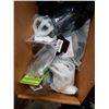 Image 2 : 2 BOXES DOG ITEMS, POSTURE CORRECTERS