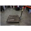 Image 1 : HYDRAULIC TROLLEY JACK WITH PLATFORM