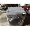 Image 2 : MAYTAG 2000 SERIES WASHER
