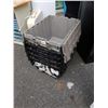 Image 1 : 5 storage totes with built-in lids