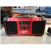 Image 2 : MILWAUKEE 1/2 INCH CORDLESS DRILL AND RADIO