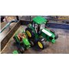Image 2 : 5 John deere collectible tractors