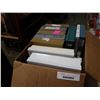 Image 3 : 19 TOTAL SLIDE/COIN METAL AND PLASTIC BOXES