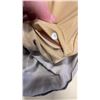 Image 17 : BOX OF LULULEMON CLOTHING SIZE 6 AND 8
