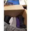 Image 2 : BOX OF LULULEMON CLOTHING SIZE 6 AND 8