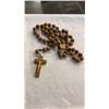 Image 2 : 2 VINTAGE WOOD ROSARIES
