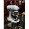 Image 1 : KITCHEN AID ULTRA POWER TILT MIXER WITH BOWL