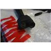 Image 3 : SPOTTING SCOPE AND TRIPOD