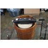 Image 1 : RCW ICE CREAM MAKER