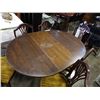 Image 2 : ROUND CARVED BASE DINING TABLE WITH LEAF AND 6 SHIELD BACK DINING CHAIRS