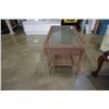 Image 8 : WICKER GLASSTOP PATIO COFFEE TABLE