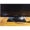Image 2 : DYNEX 19 INCH TV