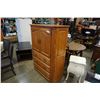 Image 2 : SHERMAG OAK ARMOIRE