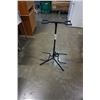Image 1 : INTECT DOUBLE GUITAR STAND