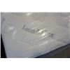 Image 3 : LOGAN AND COVE KING SIZE MATTRESS WITH SPLIT BOX