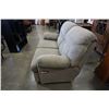 Image 3 : GREEN UPHOLSTERED DOUBLE RECLINING LOVESEAT