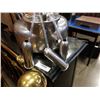 Image 3 : Babson Bros stainless surge milking machine working