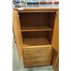 Image 2 : OAK WARDROBE