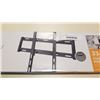 Image 3 : NEW OVERSTOCK 33-46 INCH FIXED POSITION TV WALL MOUNT 80LB CAPACITY