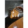 Image 3 : ROUND MAPLE KOHLER DINING TABLE WITH 4 CHAIRS AND LEAF