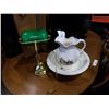 Image 1 : JUG AND BOWL SET WITH BANKERS LAMP