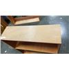 Image 3 : MAPLE BOOKSHELF
